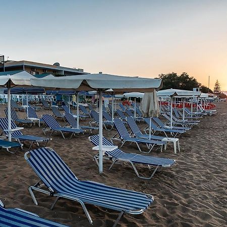 Hotel Koukouras Stalós 외부 사진
