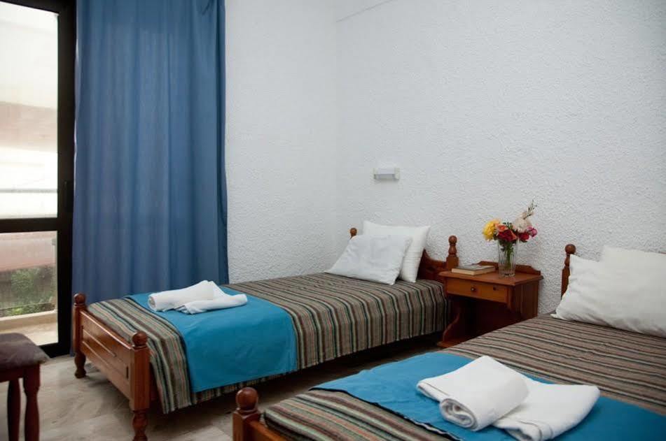 Hotel Koukouras Stalós 외부 사진
